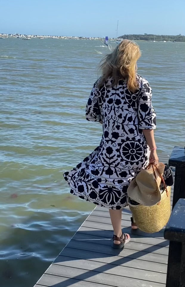 Suzani Coat - White and Navy