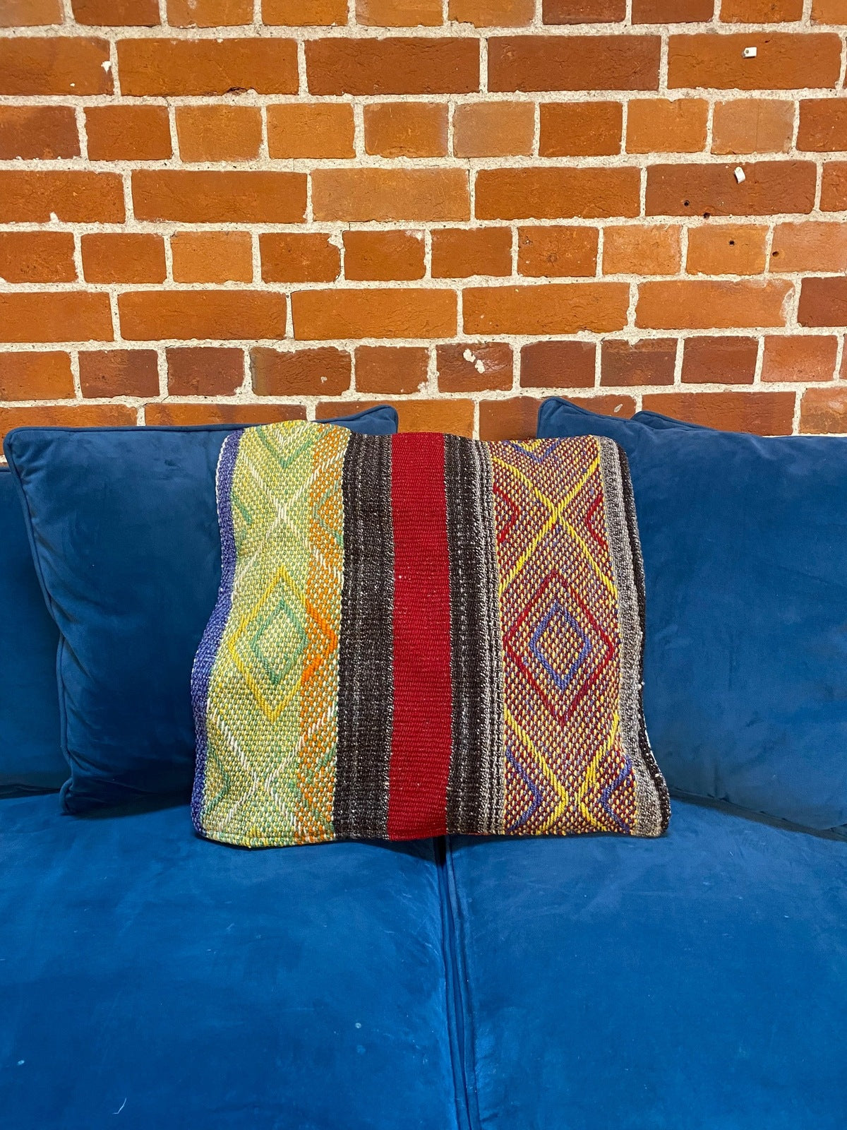 Peruvian Frazada Cushion Cover 13