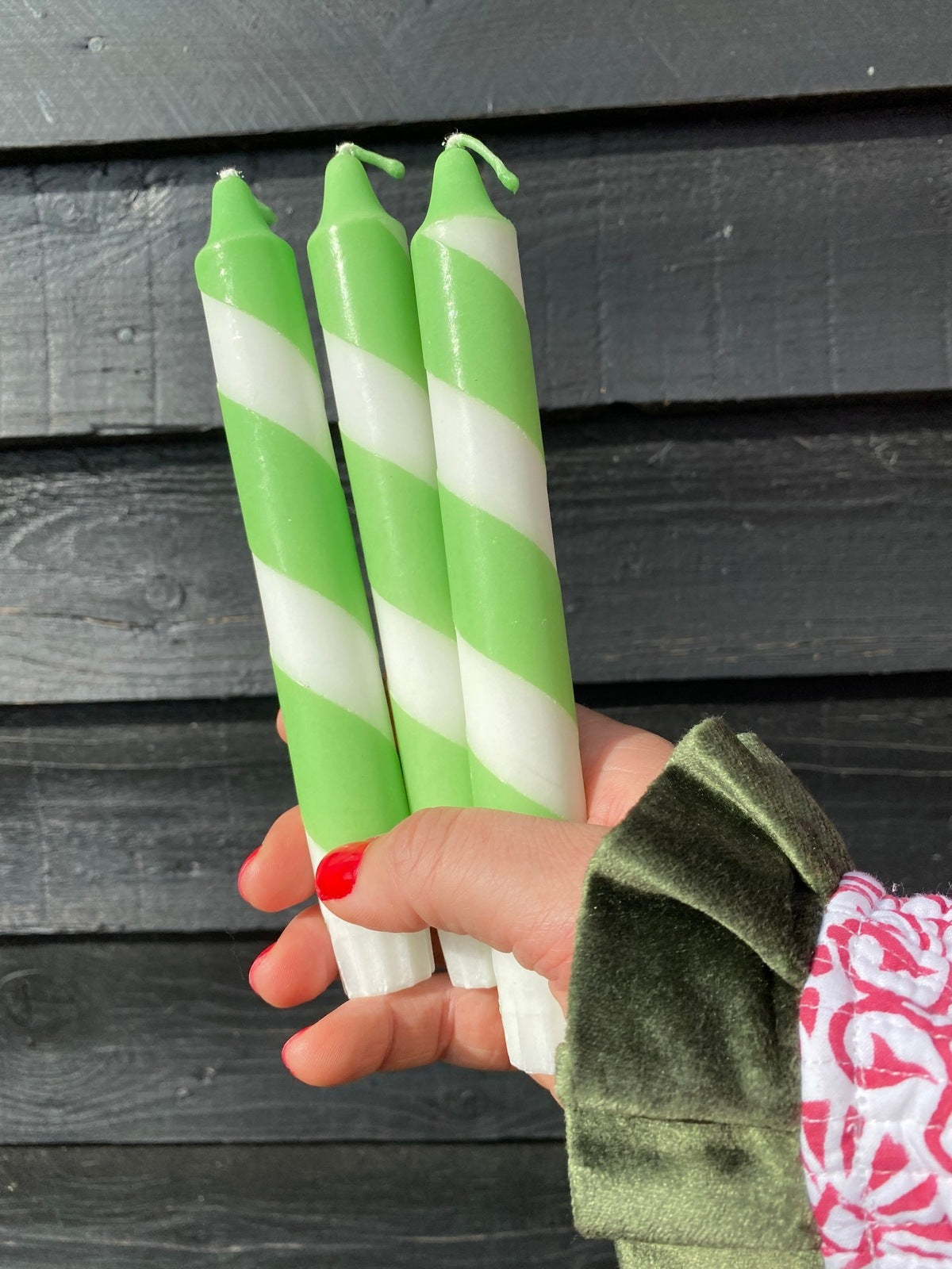 Green and White Helter Skelter Candle