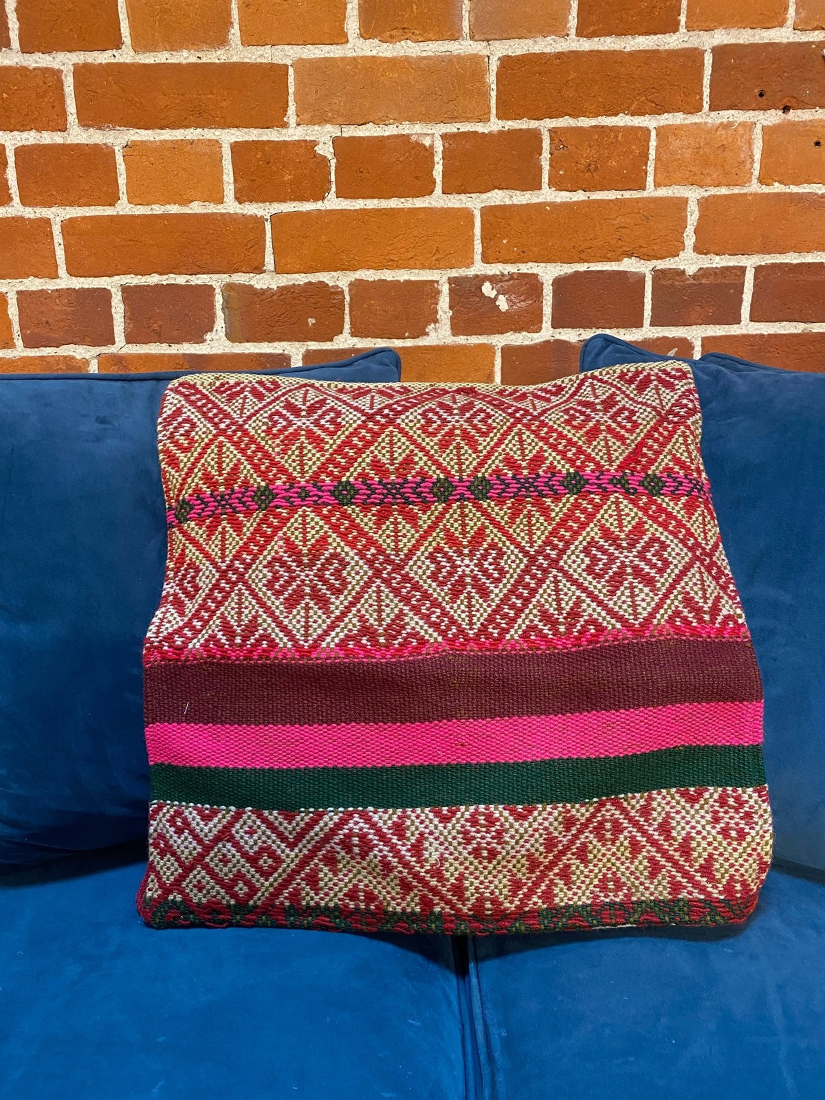 Peruvian Frazada Cushion Cover 11