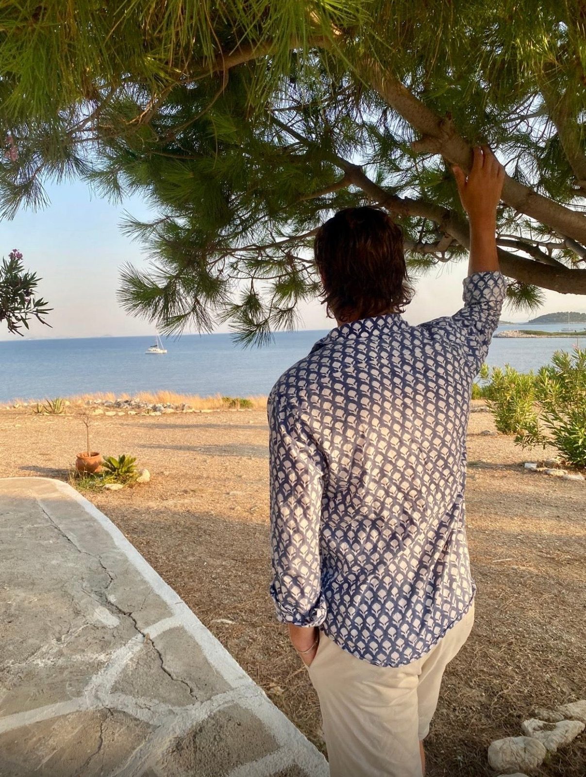 Classic Navy and White Shirt