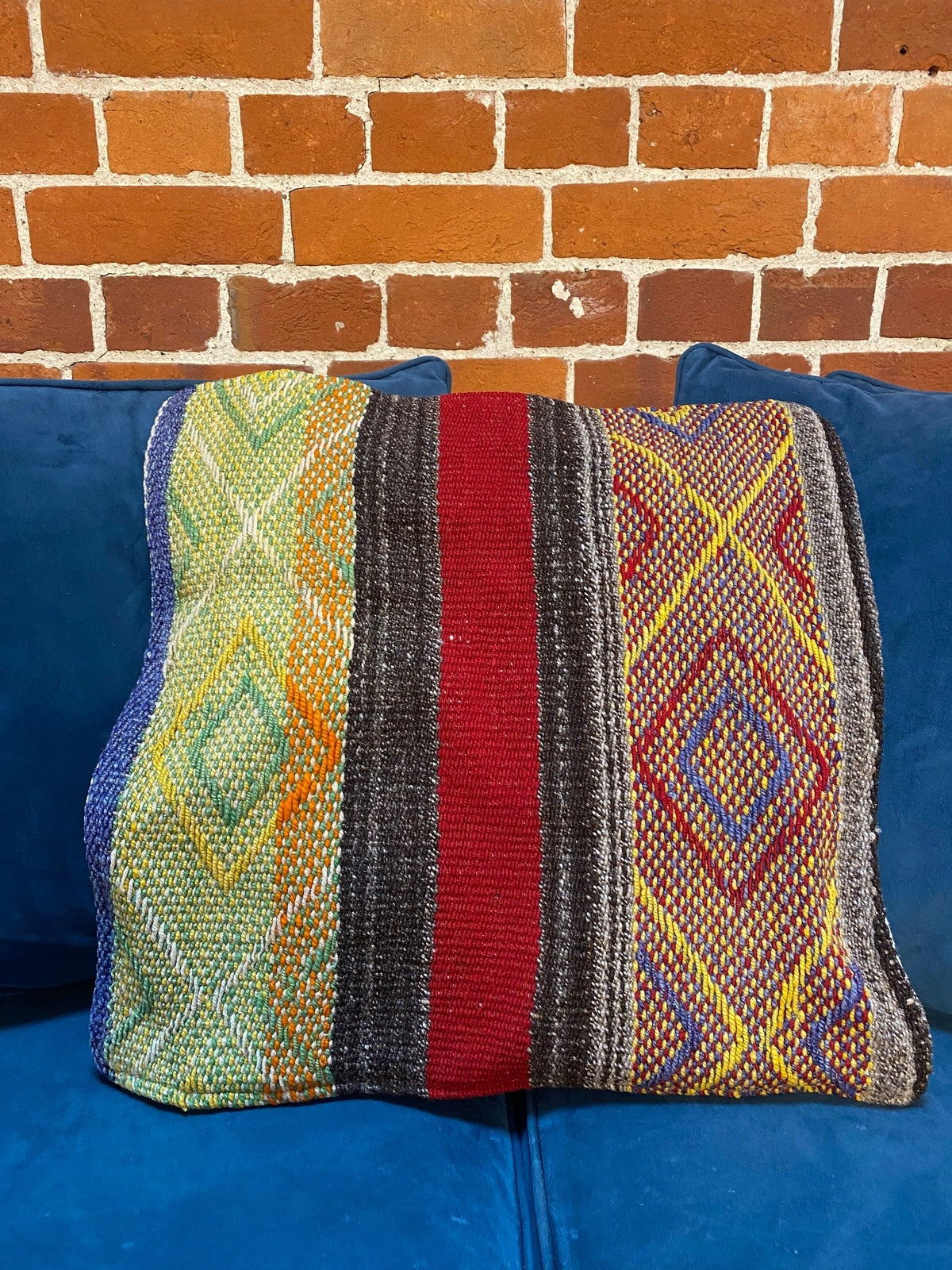 Peruvian Frazada Cushion Cover 13