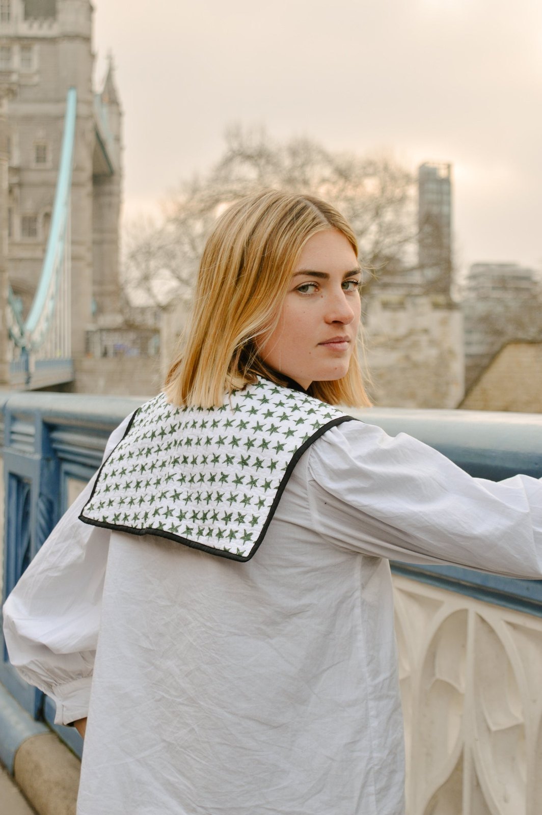 Reversible Red/Star Sailor Collar