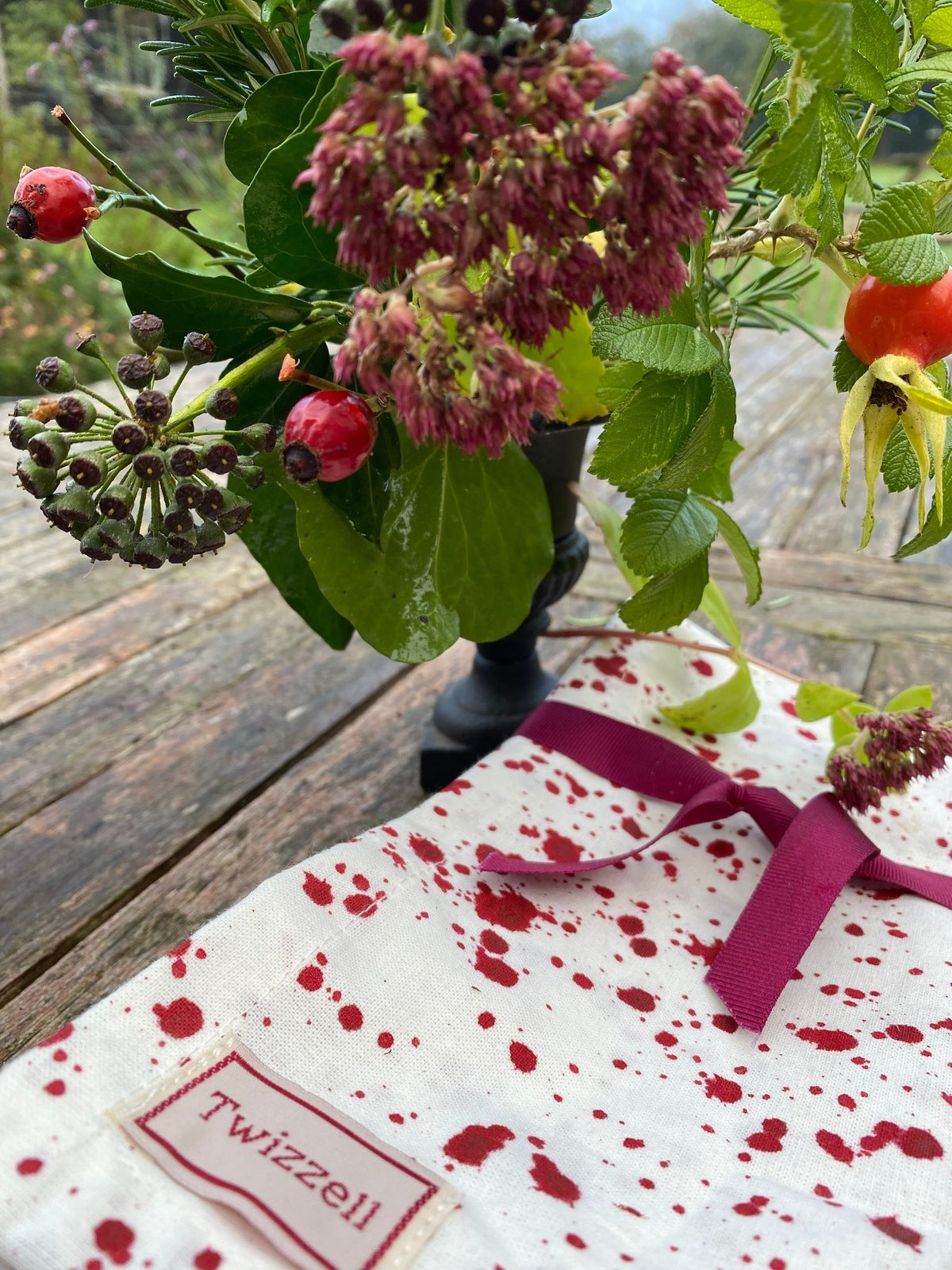 Red Splatter Napkin x 4