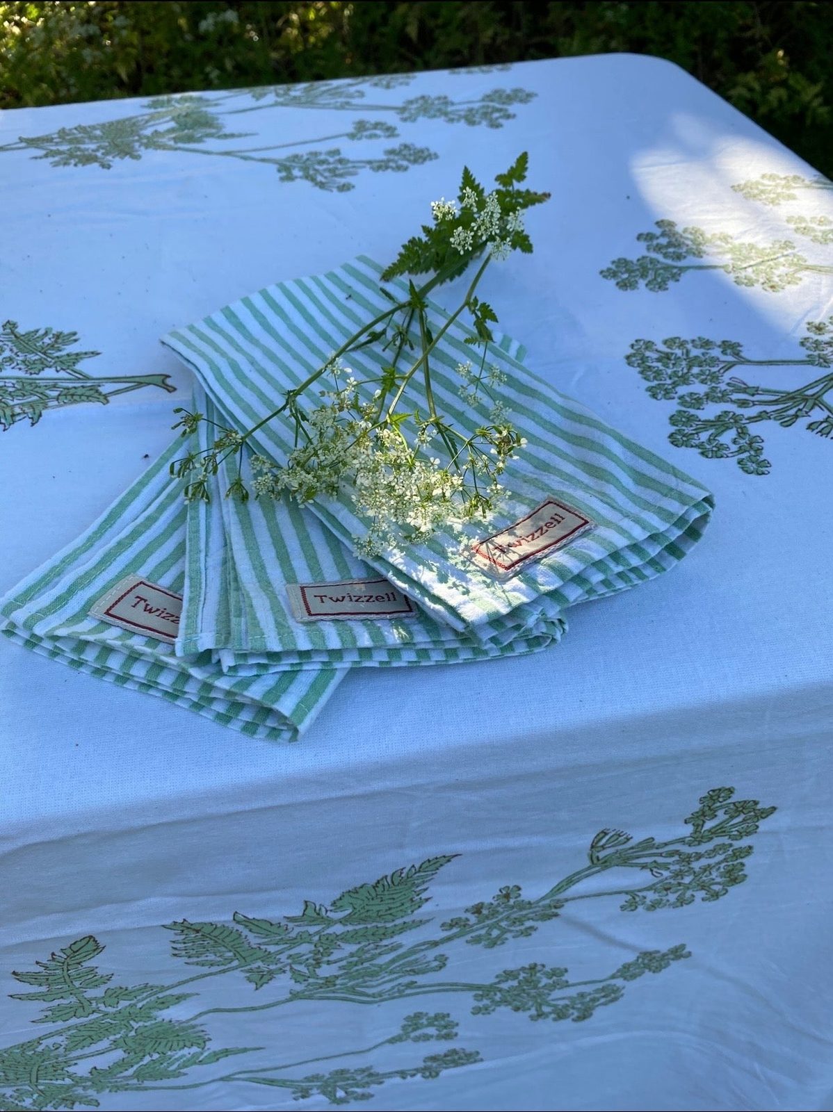 SECONDS Sage Cow Parsley Tablecloth