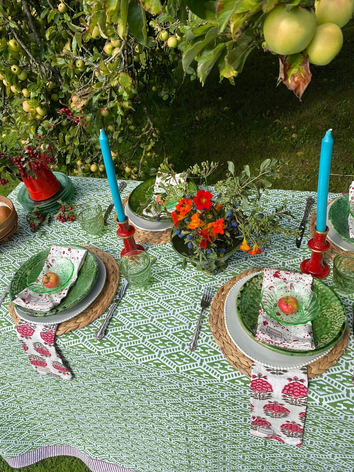 Green Ladder Tablecloth