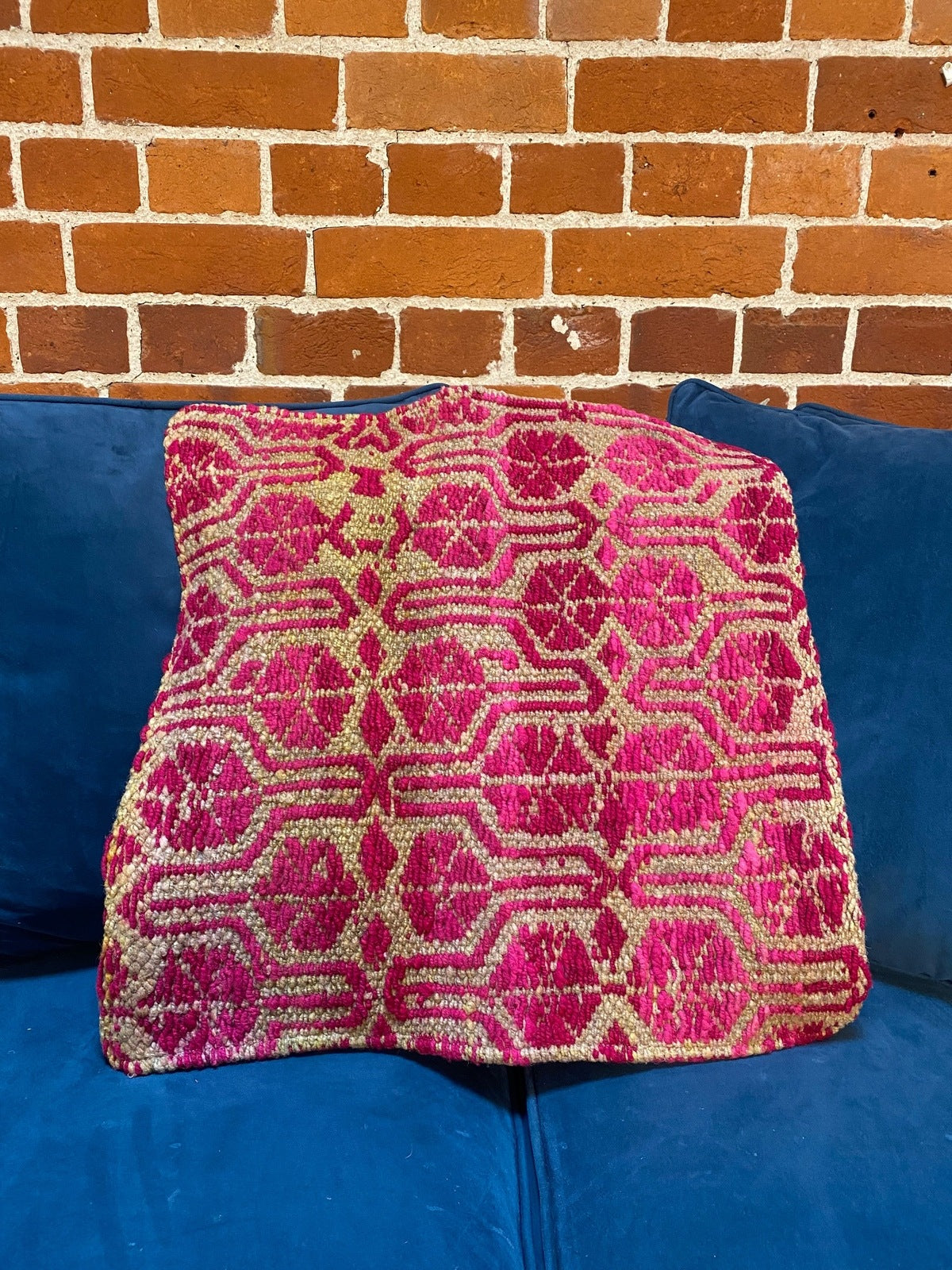 Peruvian Frazada Cushion Cover 1