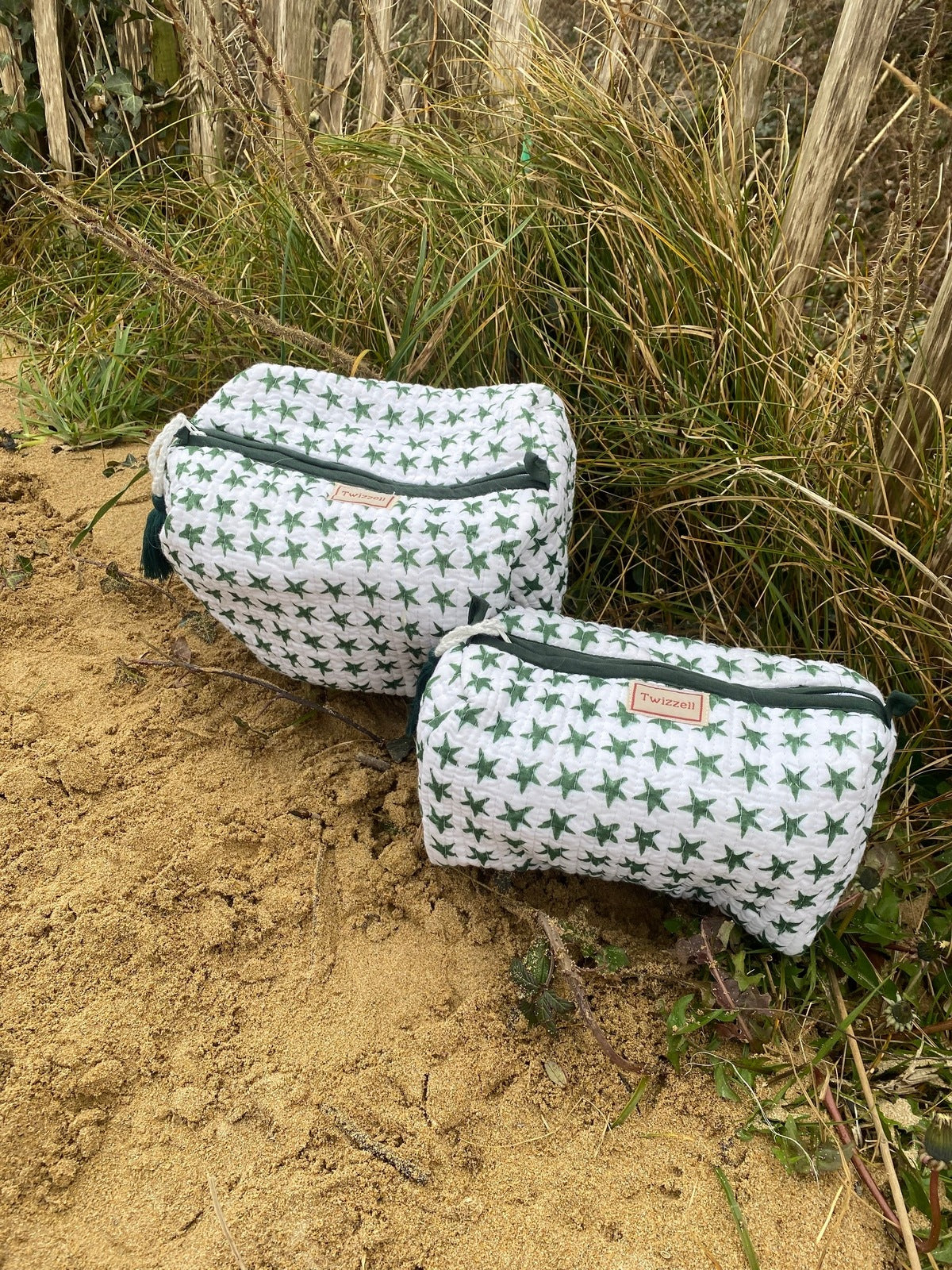 Quilted Wash Bag - Green Stars