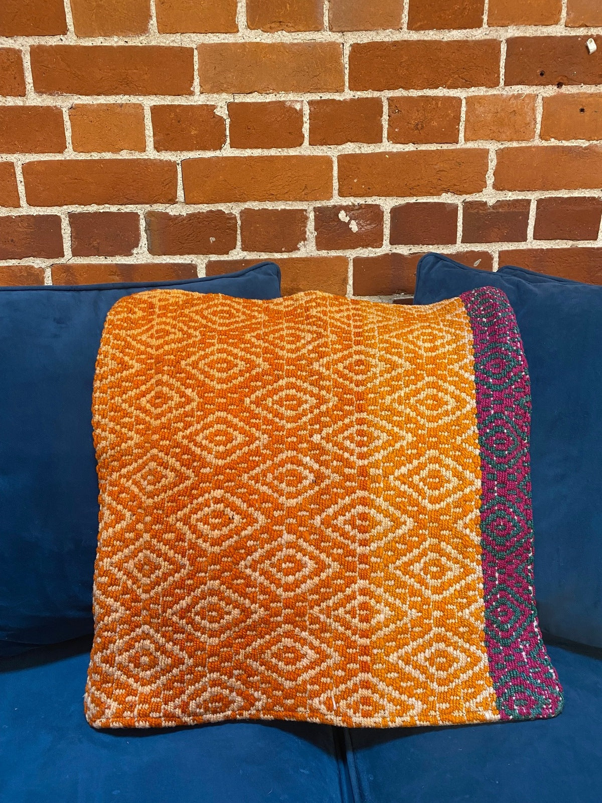 Peruvian Frazada Cushion Cover 2