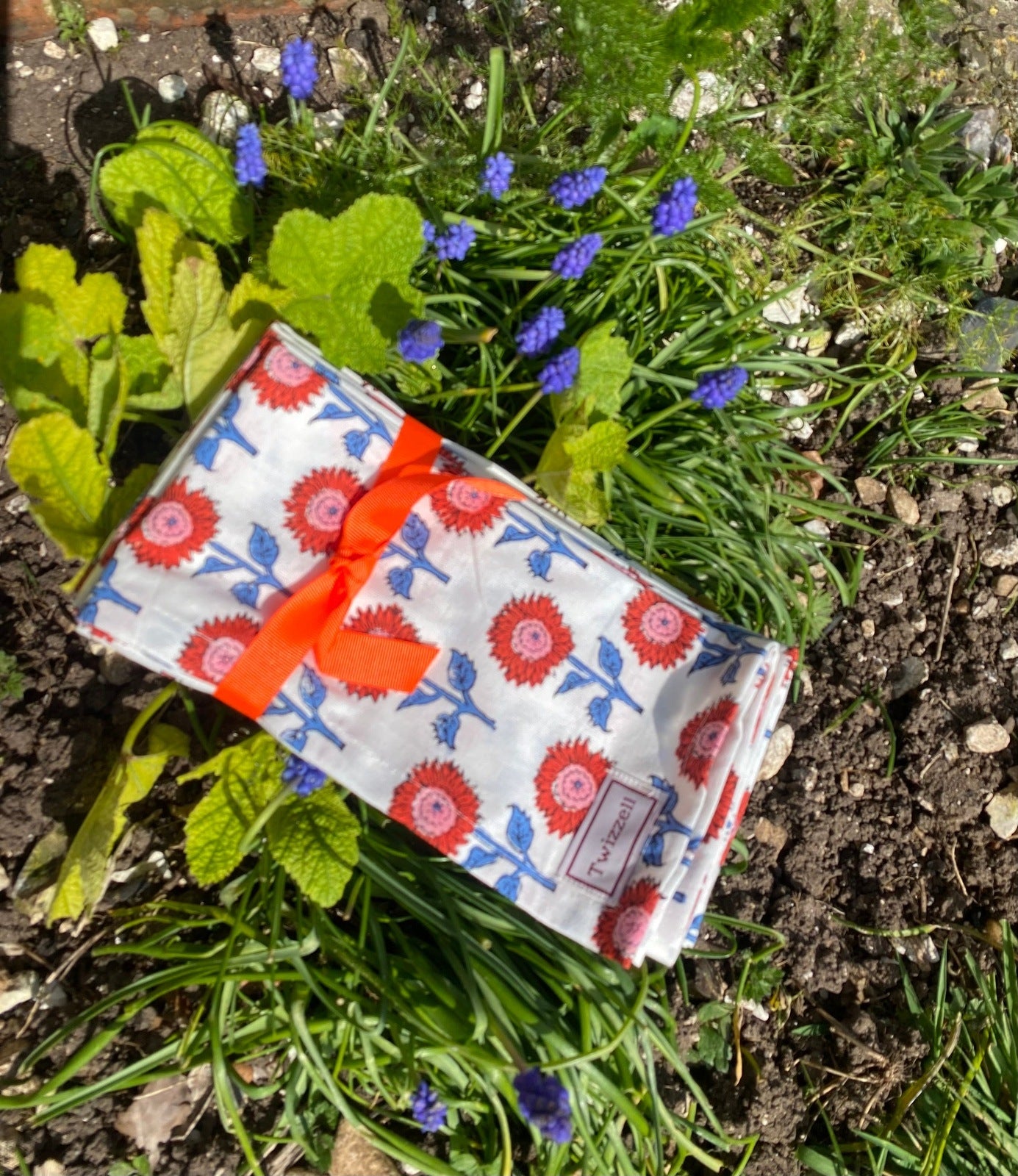SECONDS Sunflower Field Napkin x 4