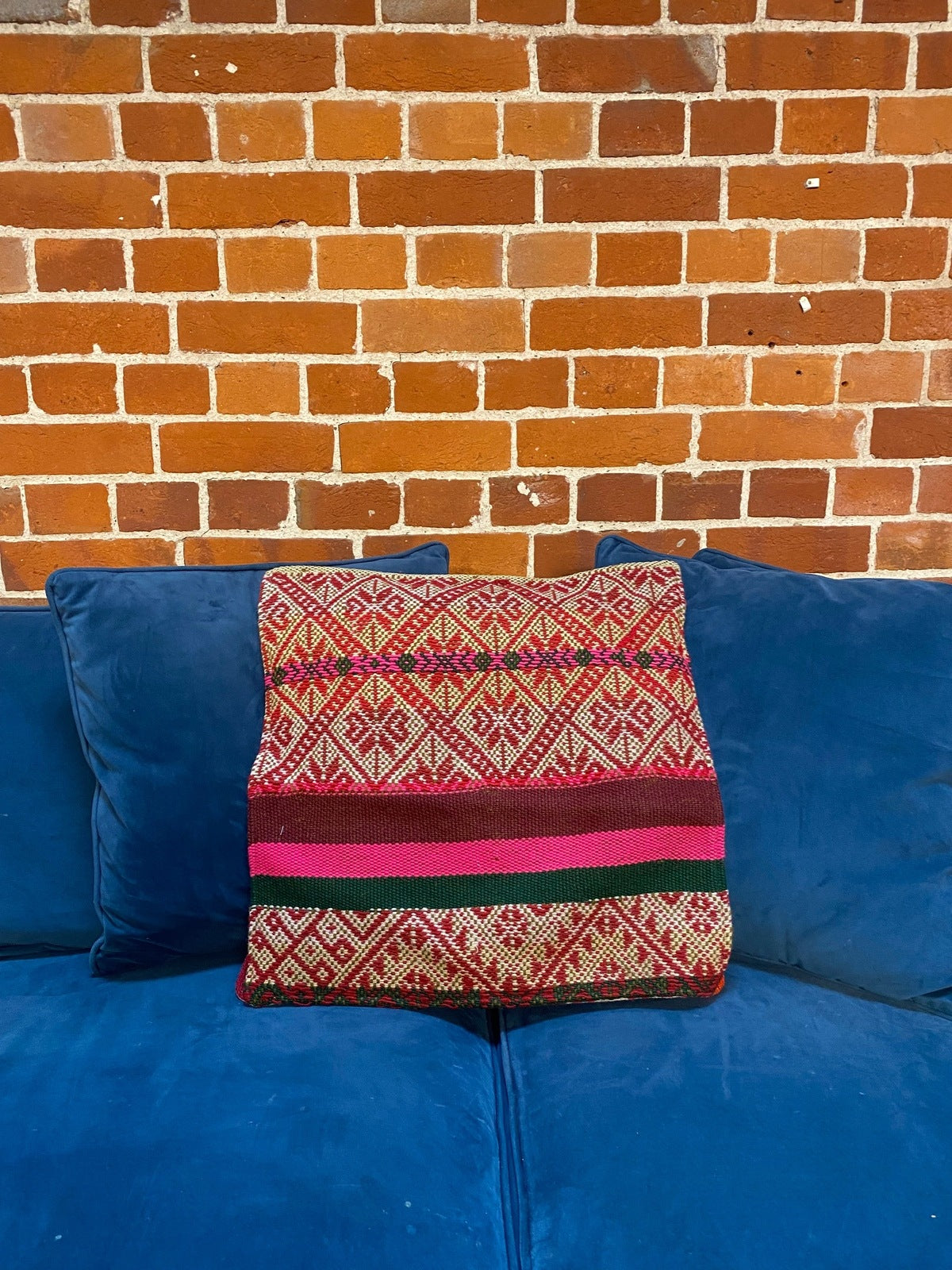 Peruvian Frazada Cushion Cover 11