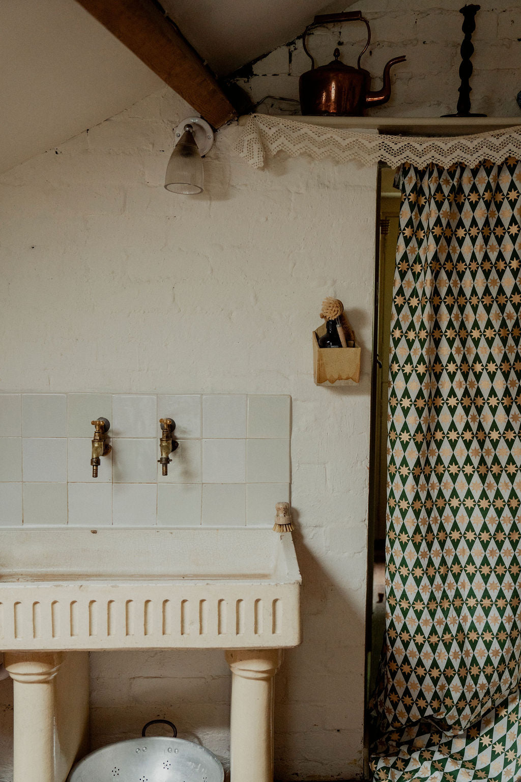 Khaki Seville Star Tablecloth