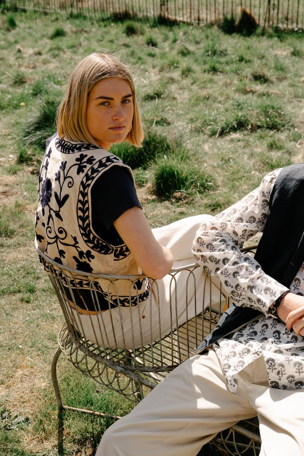 Reversible Cropped Waistcoat - Beige