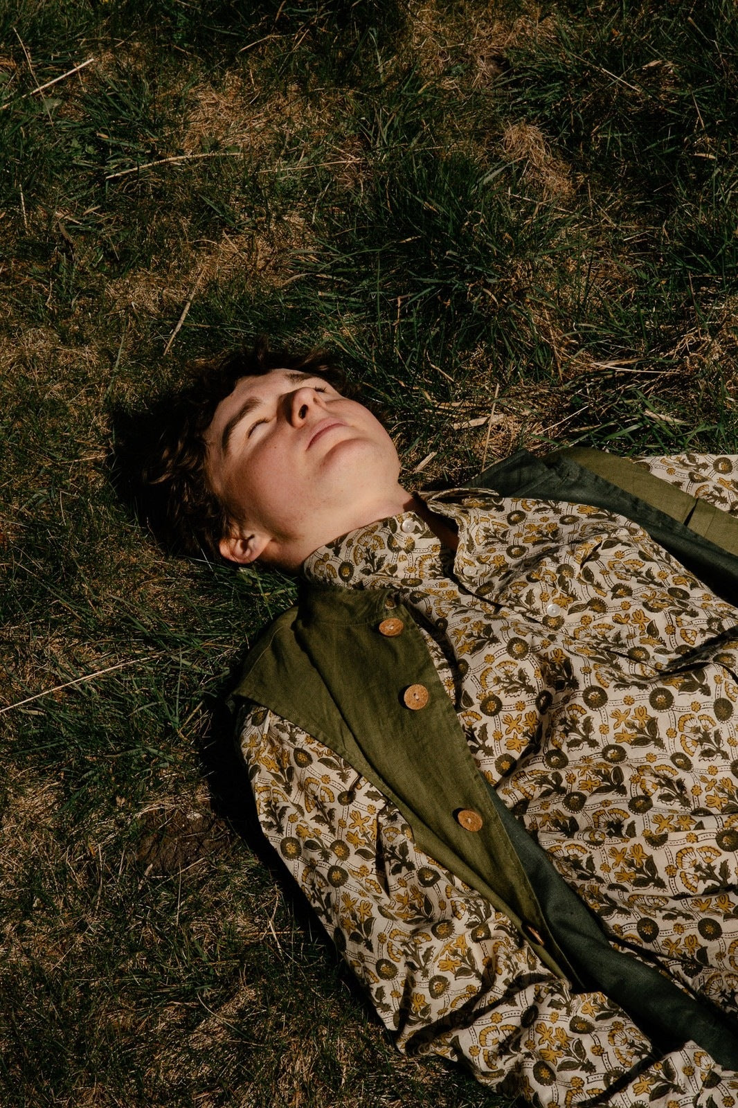 Reversible Linen Nehru Gilet Forest and Moss