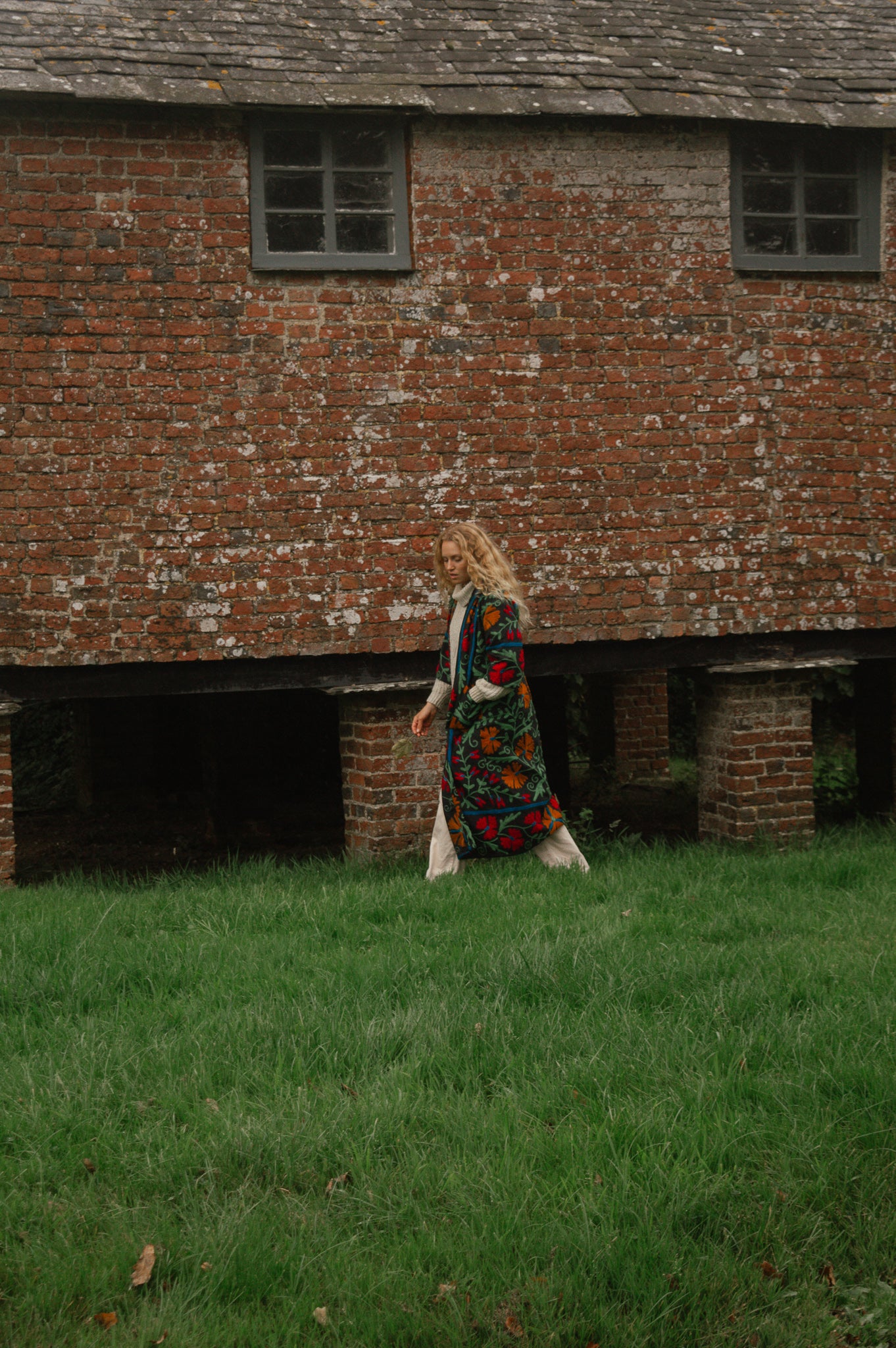 Suzani Coat - Charcoal
