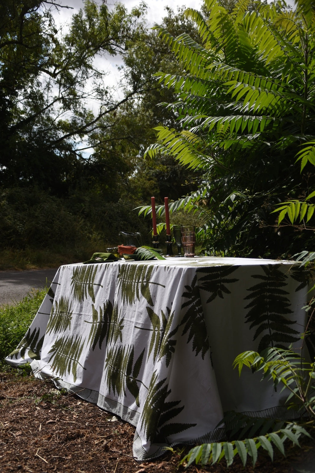 SECONDS Khaki Fern Tablecloth