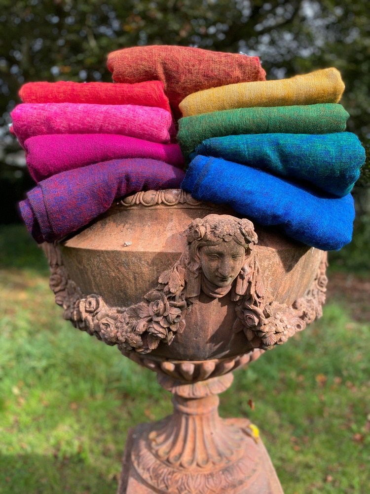 Himalayan Blanket - Magenta