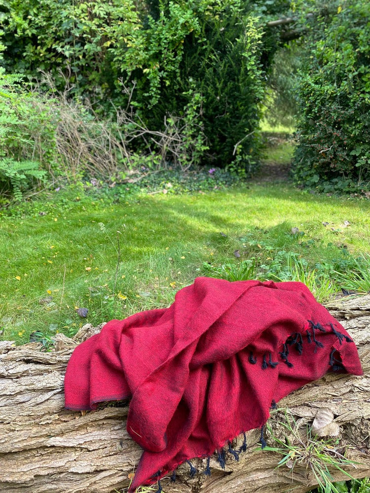 Himalayan Blanket - Deep Red