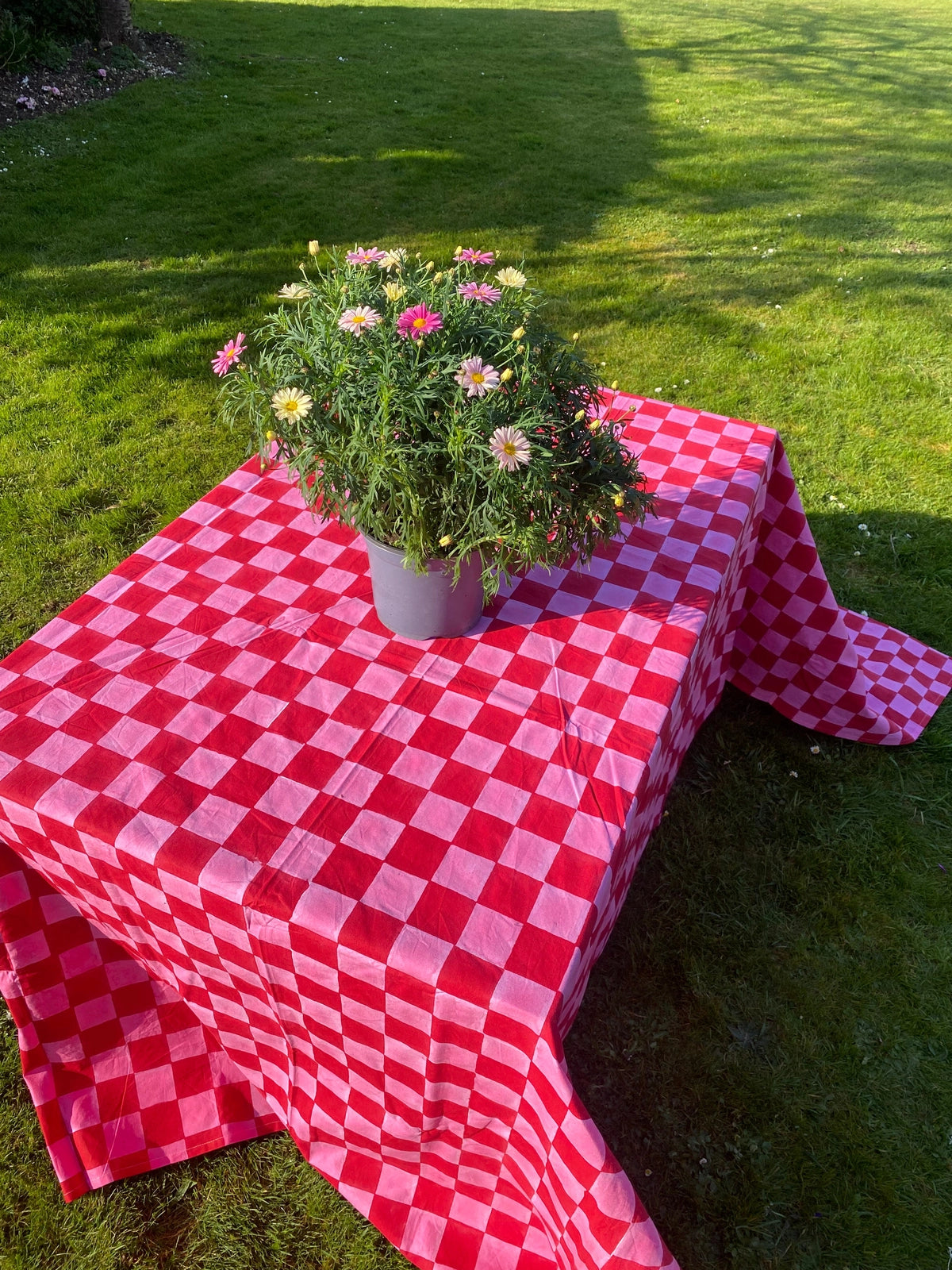 SECONDS Indian Block Print Tablecloth - Pink/Red Checkerboard