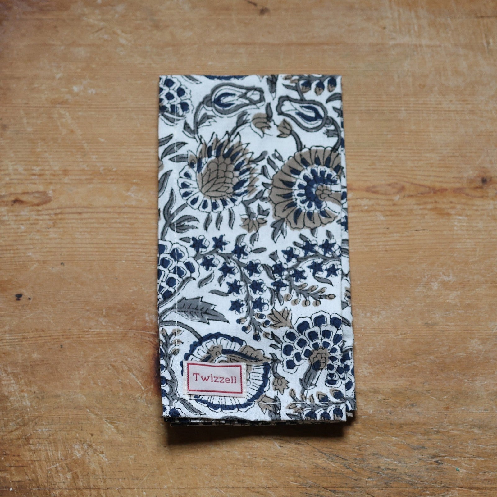 Slate Bloom Napkin x 4