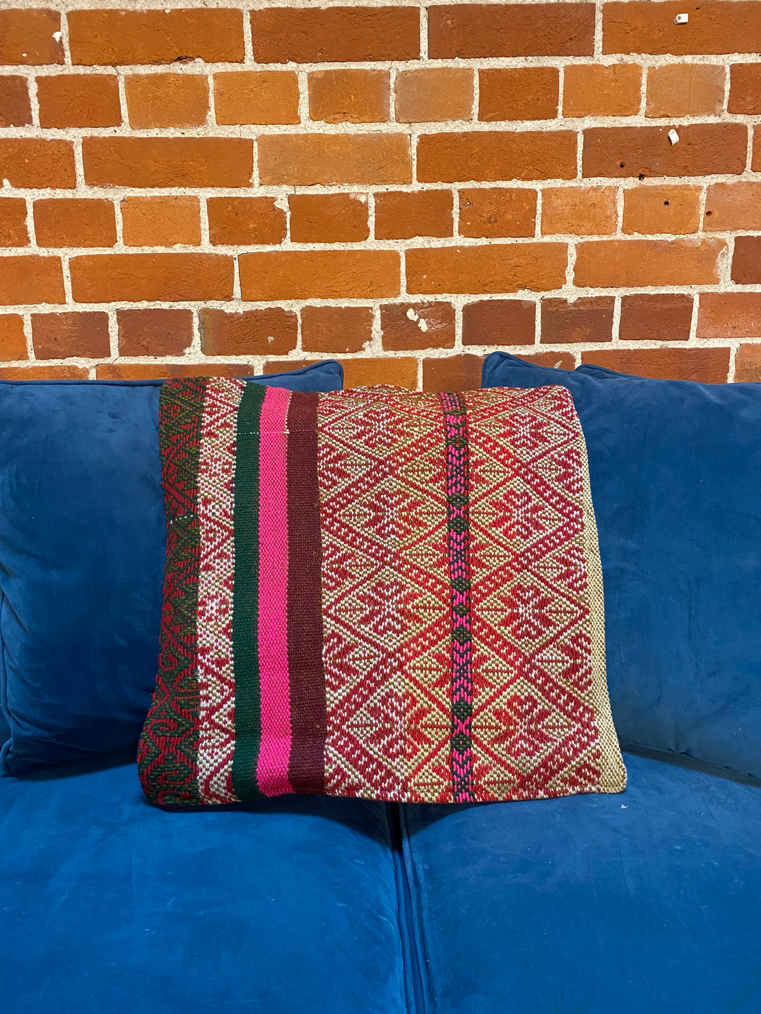 Peruvian Frazada Cushion Cover 8