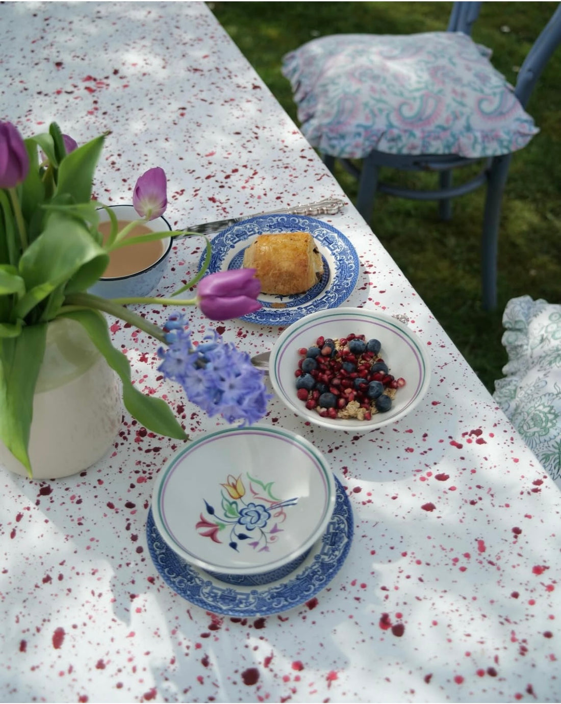 Pink &amp; Red Splatter Tablecloth