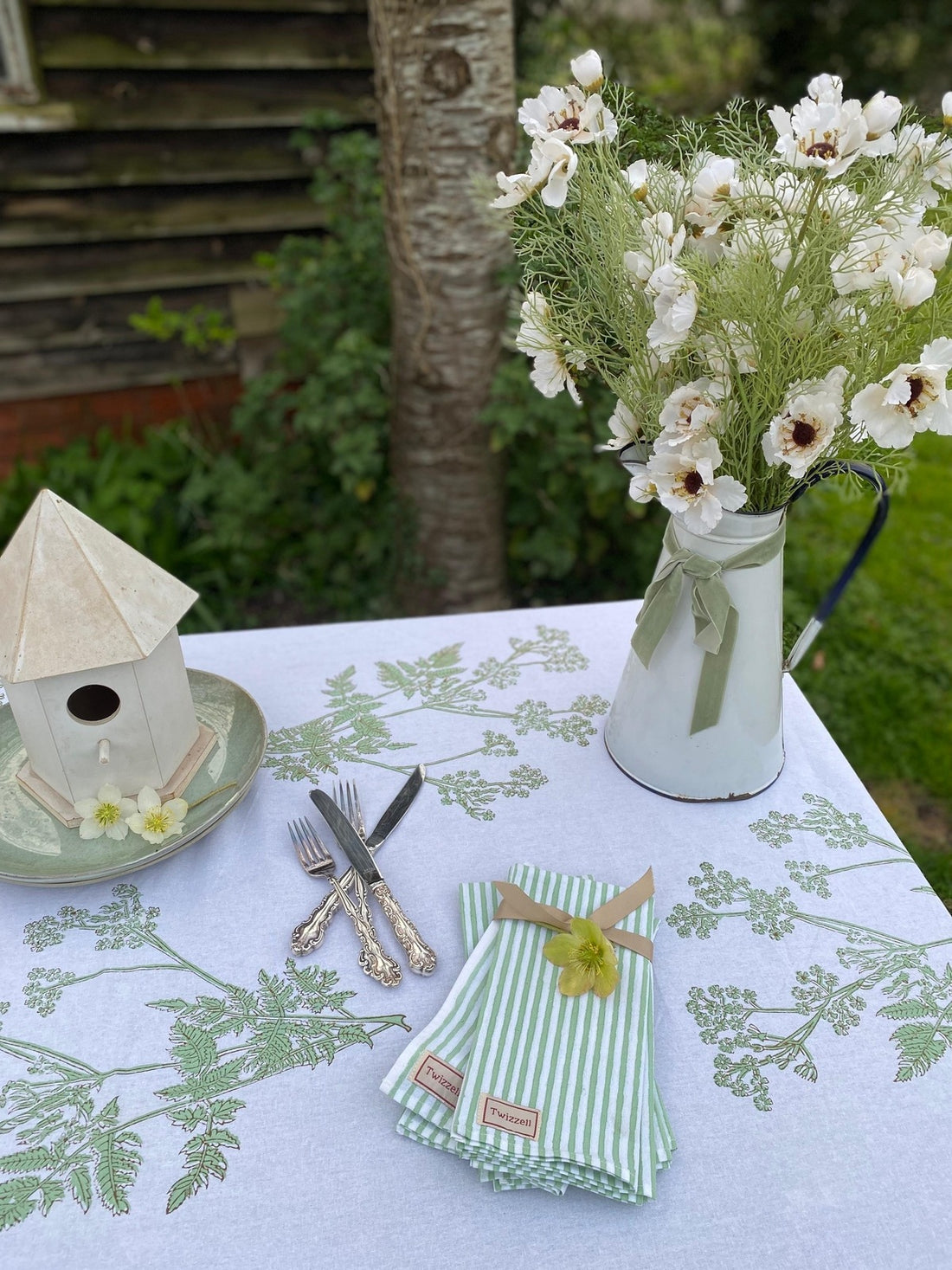 SECONDS Cow Parsley Tablecloth