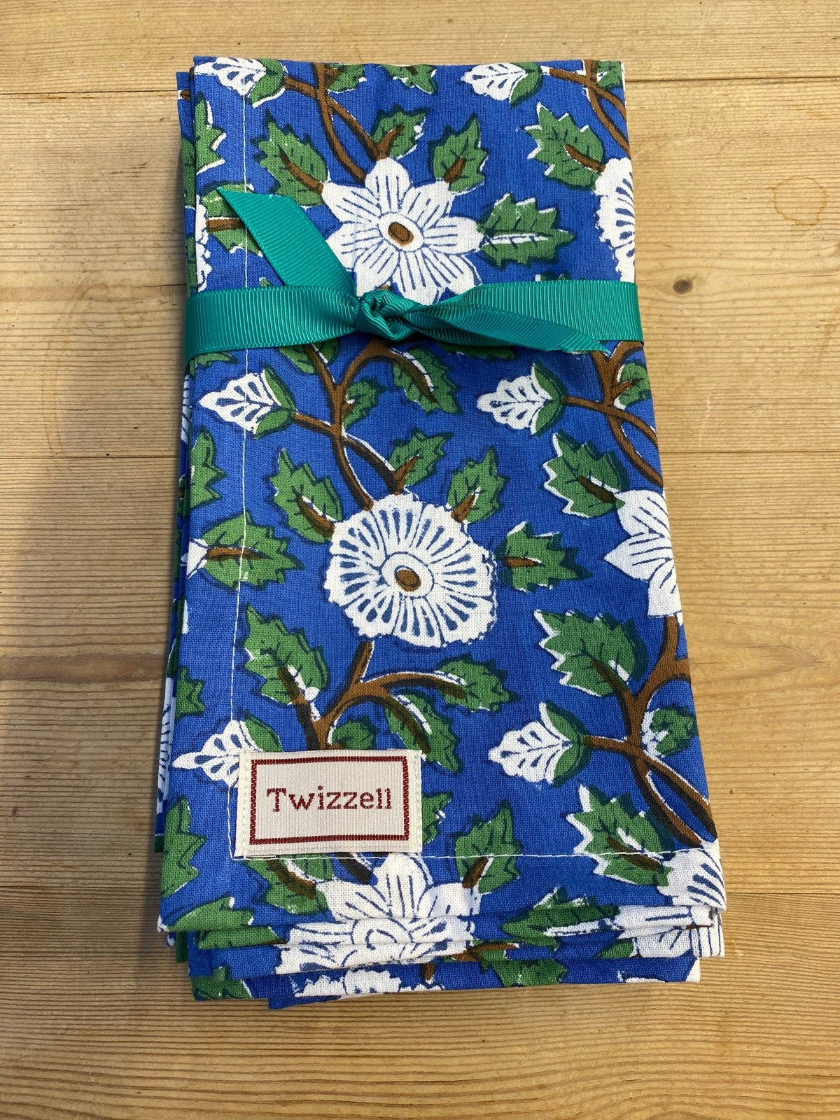 Porcelain Garden Napkin x 4