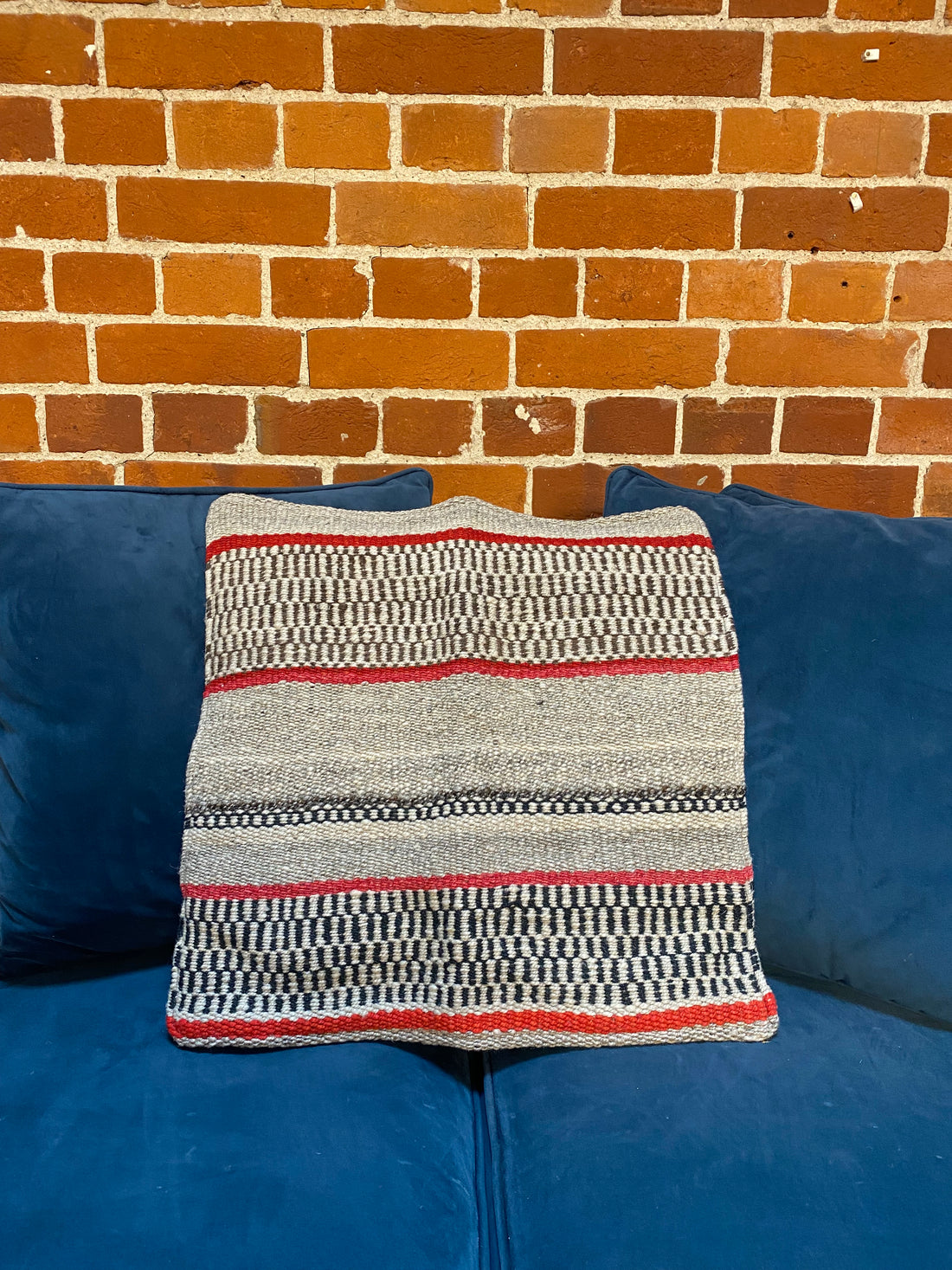 Peruvian Frazada Cushion Cover 8