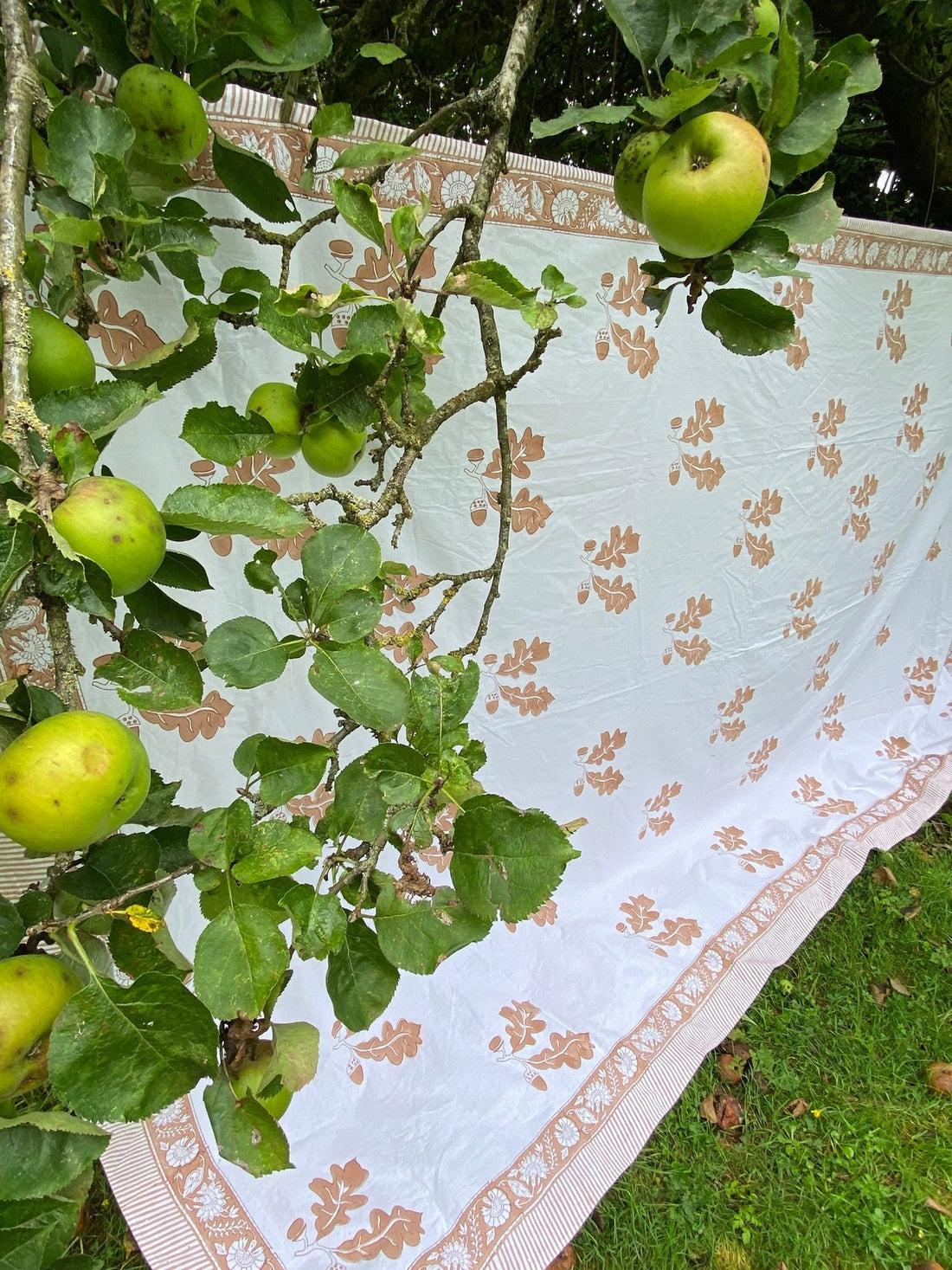 Brown Oak Tablecloth