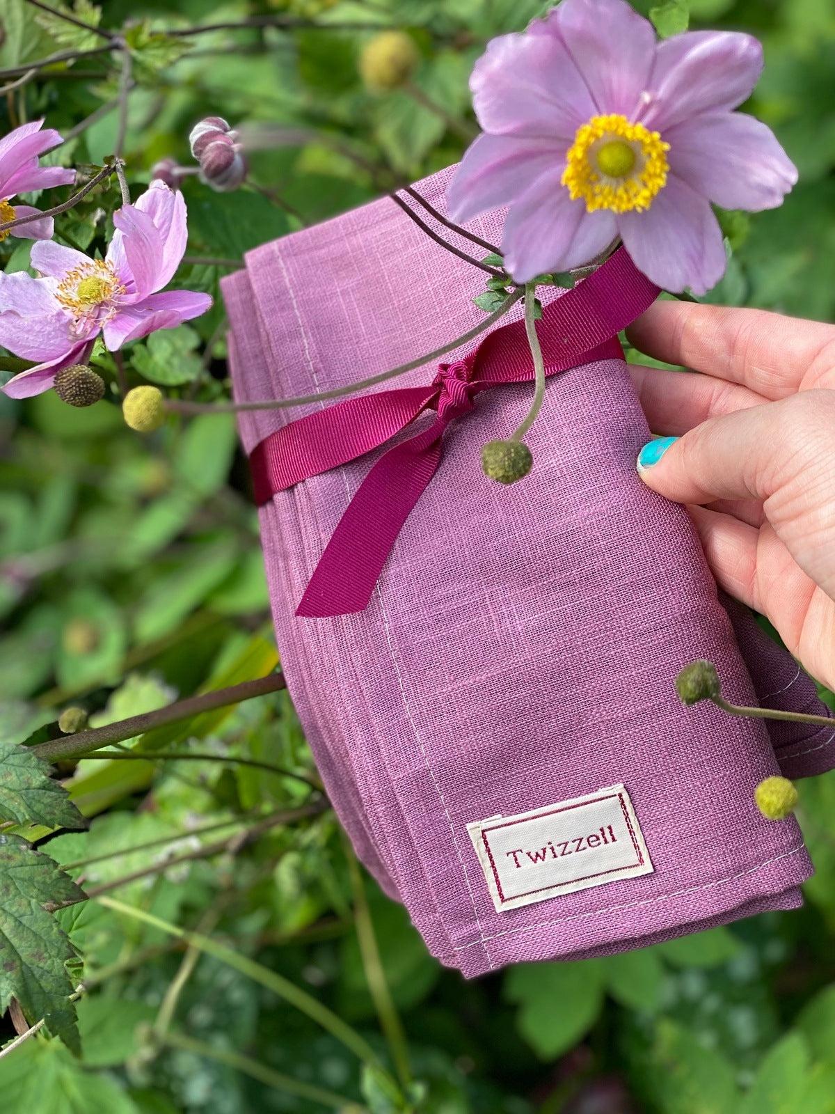 SECONDS Plum Linen Napkin x 4