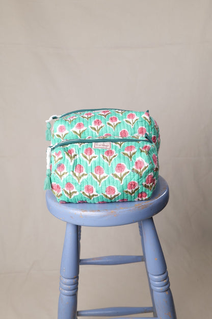 Quilted Wash Bag - Turquoise