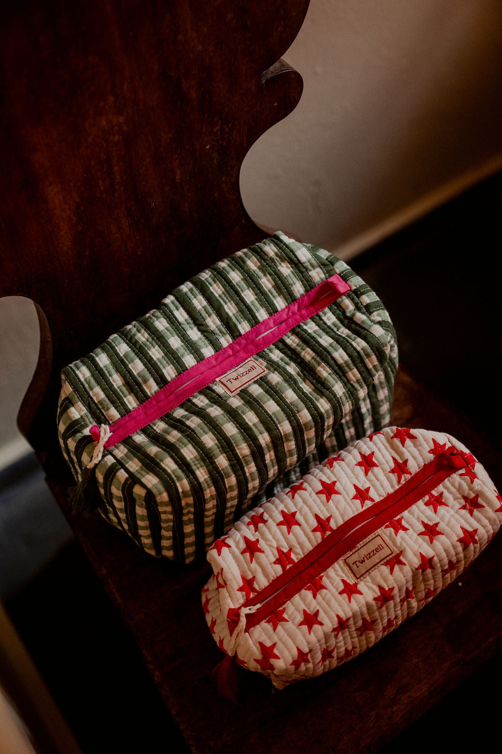 Quilted Wash Bag - Green Gingham