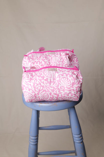 Quilted Wash Bag - Pink