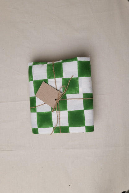 Green &amp; White Checkerboard Tablecloth