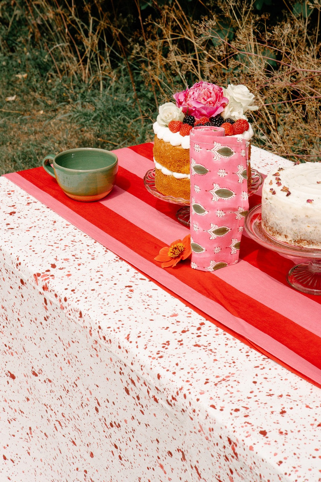 Pink &amp; Red Splatter Tablecloth