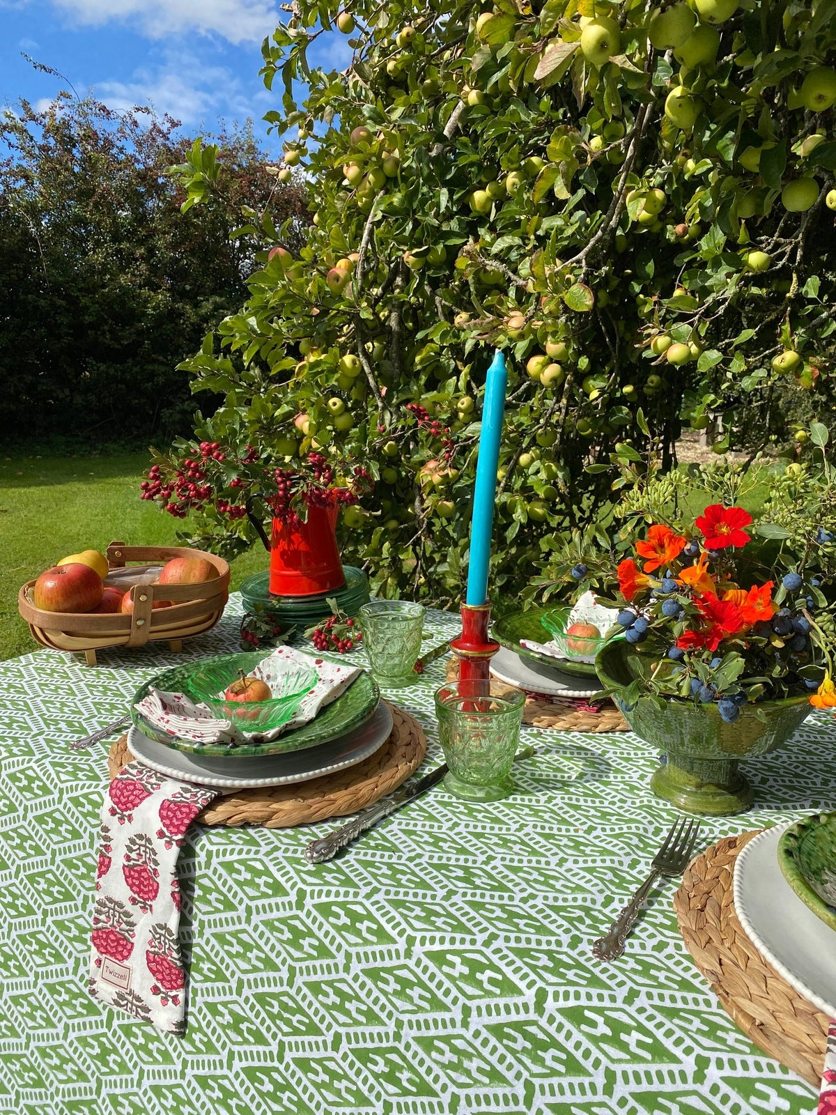 Green Ladder Tablecloth