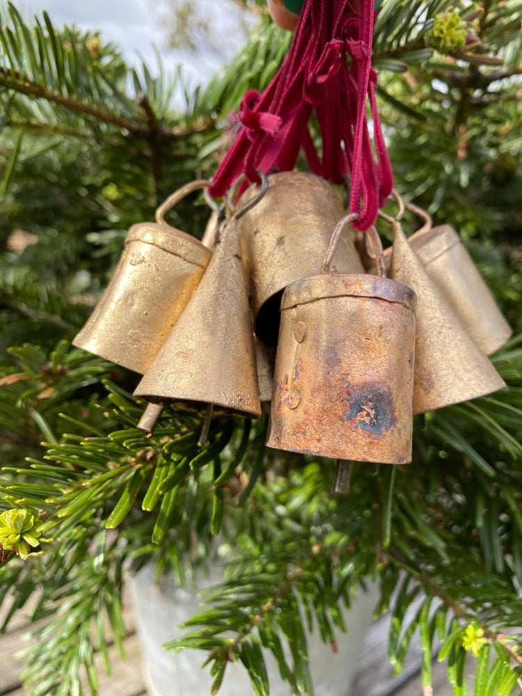 Recycled Iron Mini Cow Bell Decoration