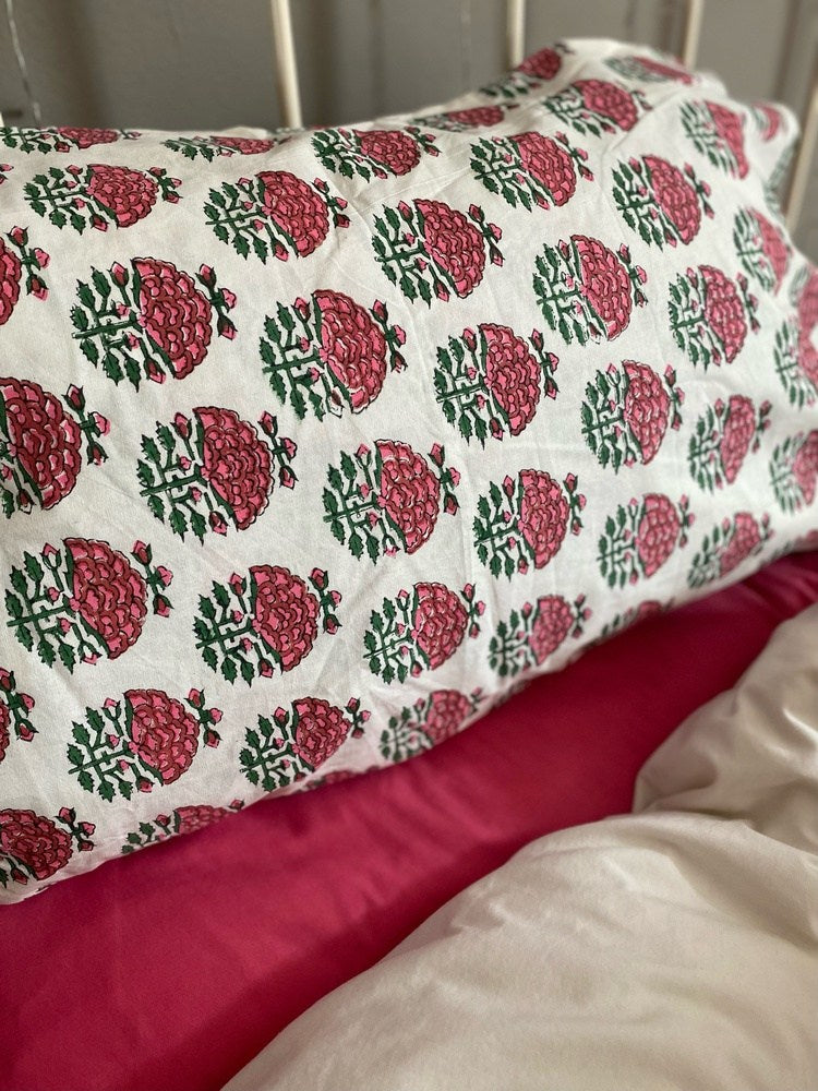 Indian Block Print Cotton Pillowcases - Classic White and Pink