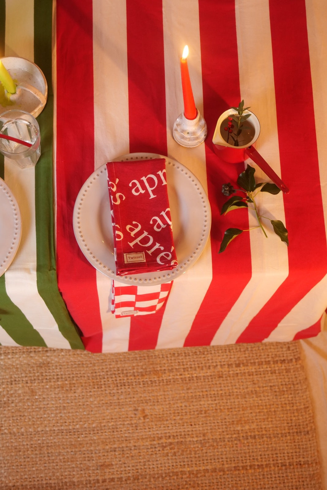 Red &amp; White Après Napkin x 4