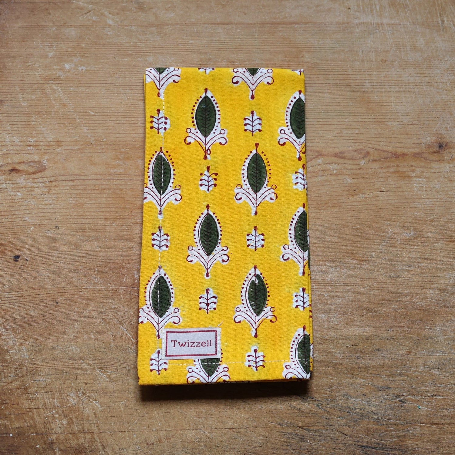 SECONDS Yellow with Green Leaf Napkin x 4